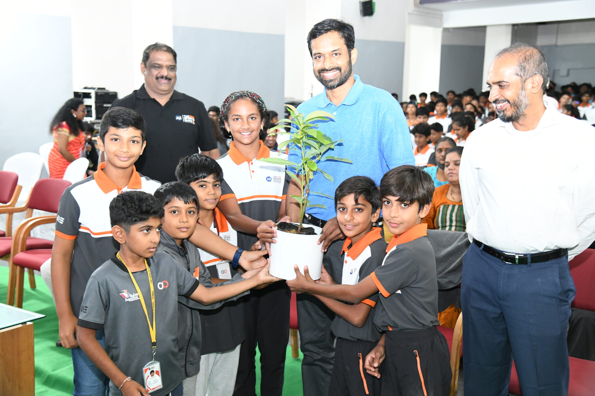 Padma Bhushan Pullela Gopichand, Vice president of BAI, visits The Sports School – Top Badminton training academy in Bangalore.